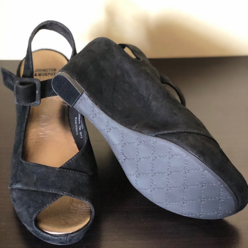 Johnston & Murphy Women's Tori Wedge Sandal